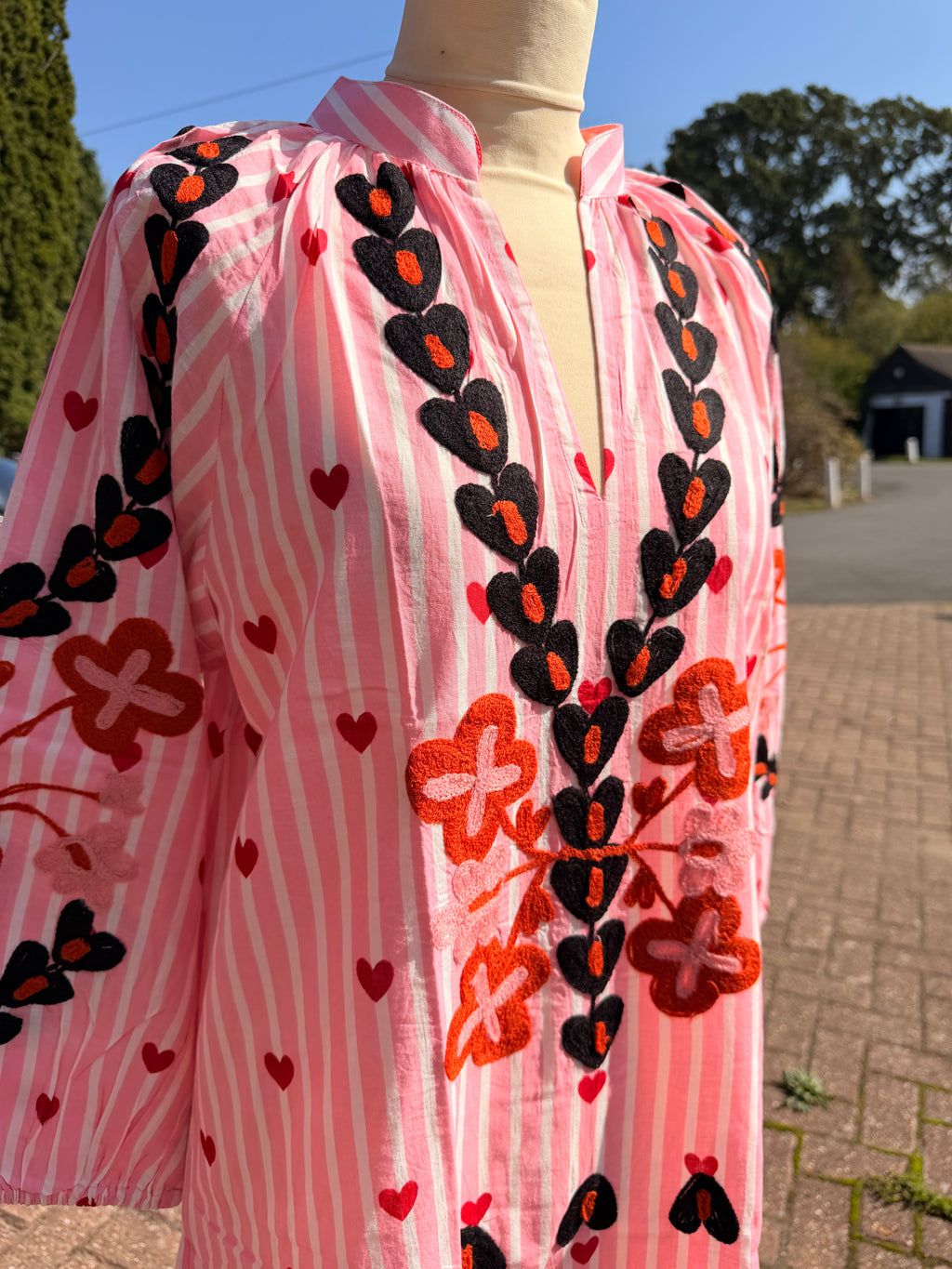 Suzani Kaftan dress in pink