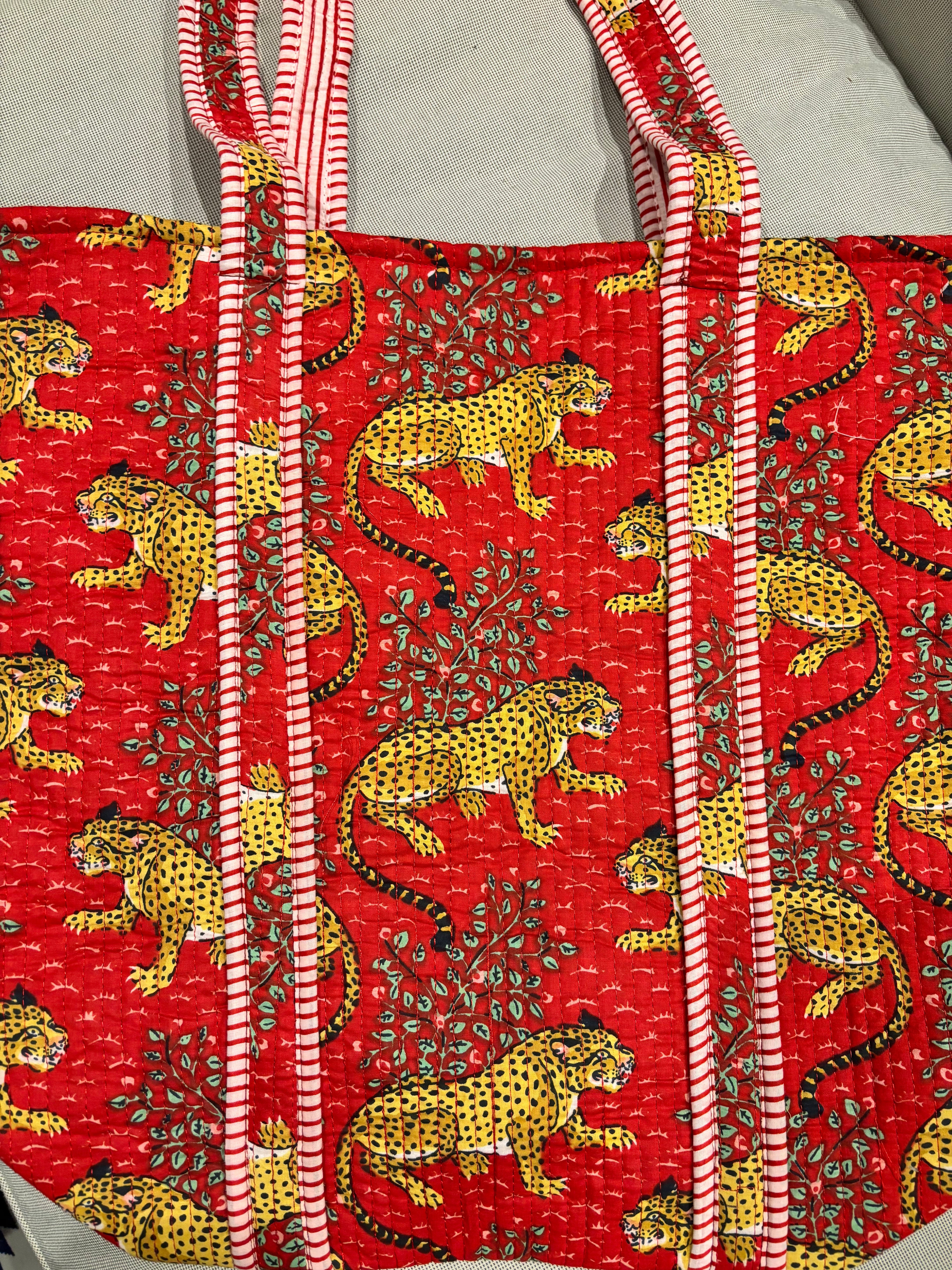 Cotton quilted tote bag