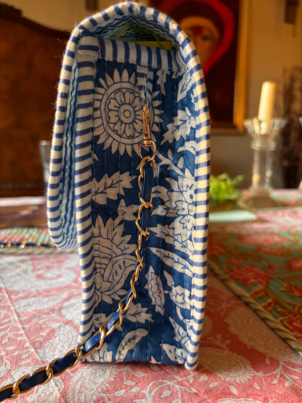 Quilted handbag