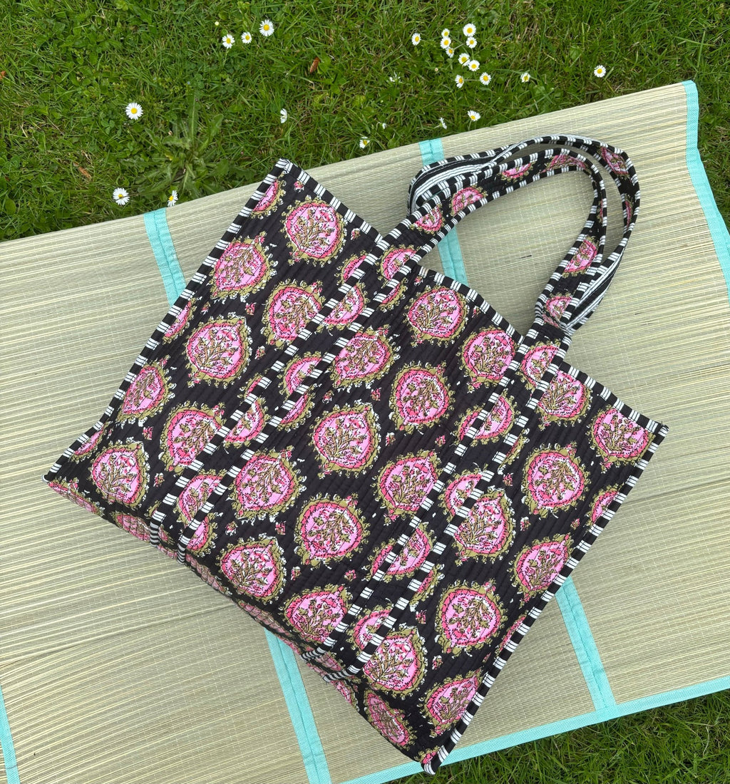 Cotton quilted tote bag