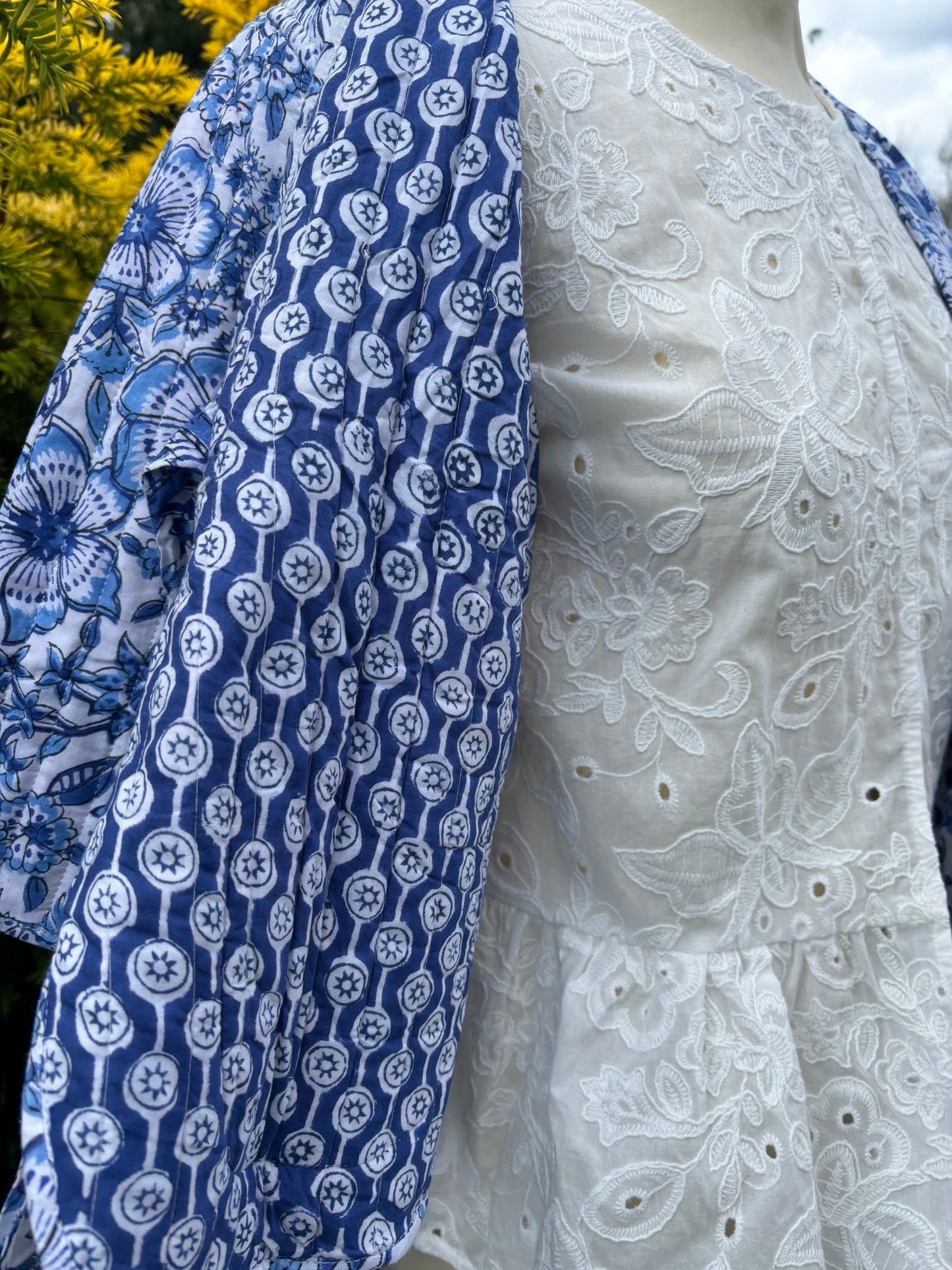 Short sleeve quilted jacket