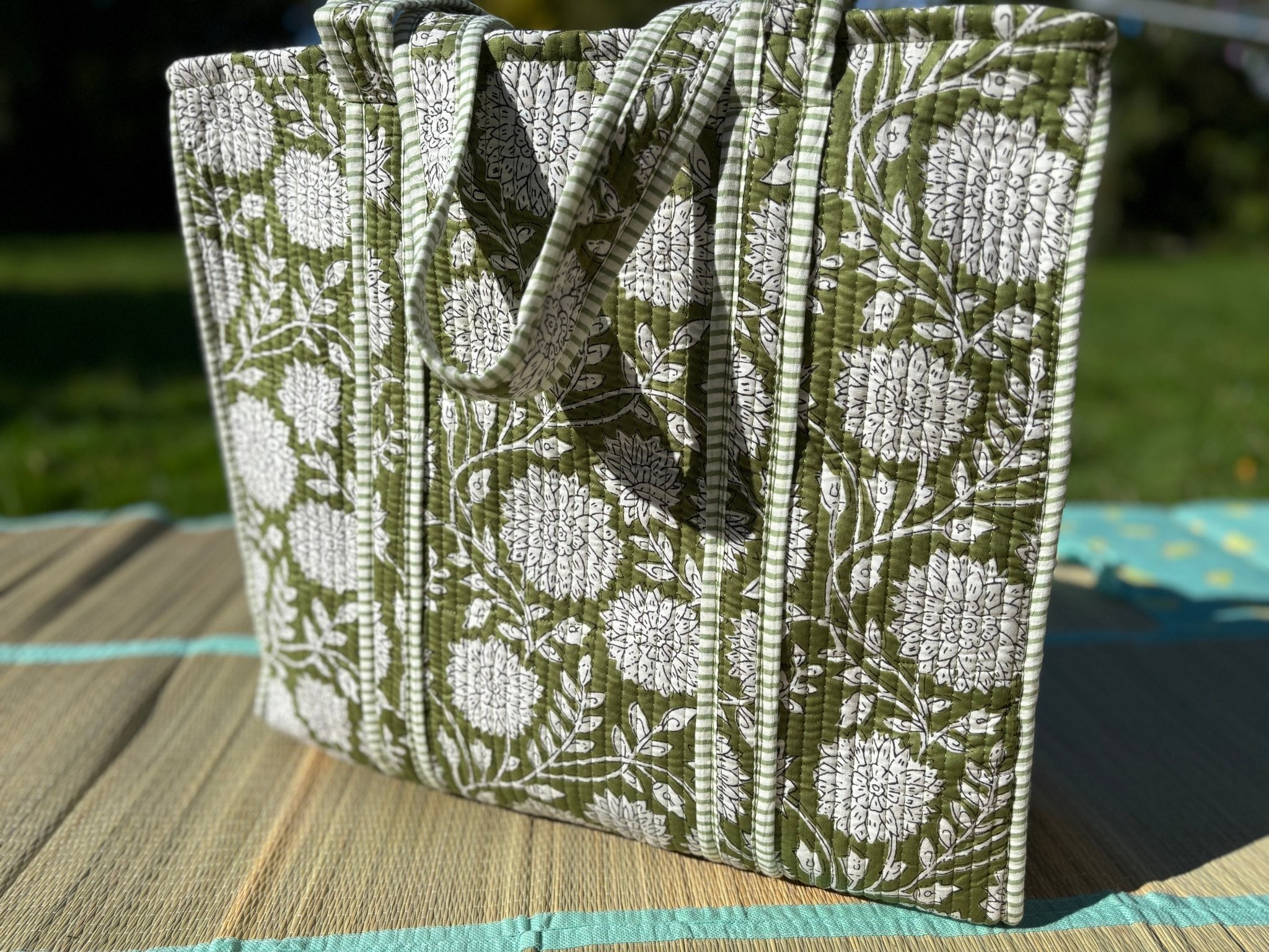 Cotton quilted tote bag