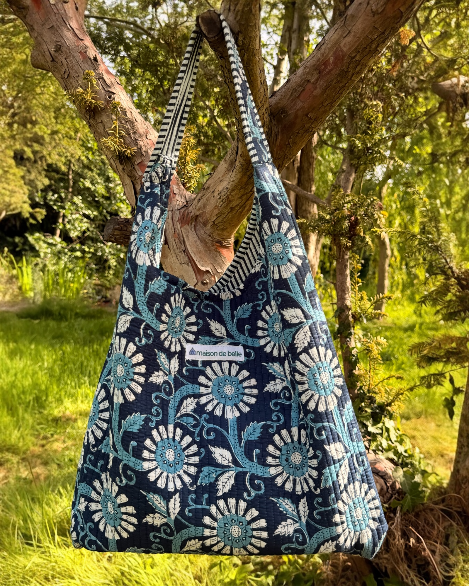 Shoulder bag