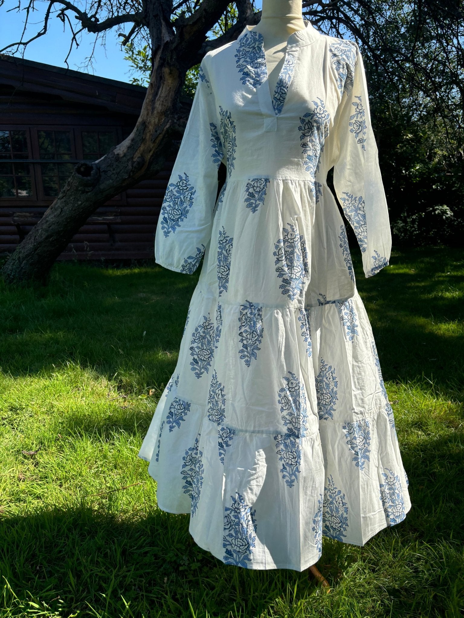 Evie dress